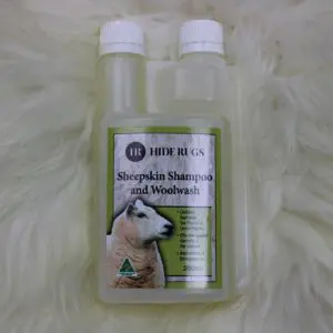 Hide Rugs Sheepskin Shampoo and Woolwash