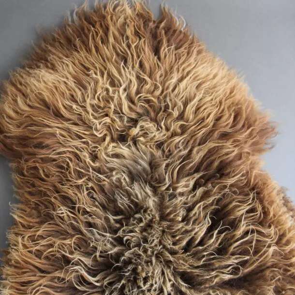 Natural Curly Rusty Icelandic Sheepskin Rug LRG