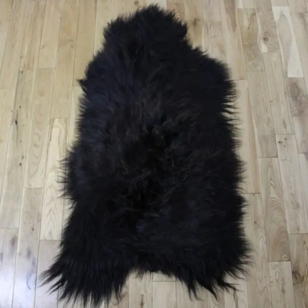 Large Icelandic Sheepskin Rug Dark Brown – Black