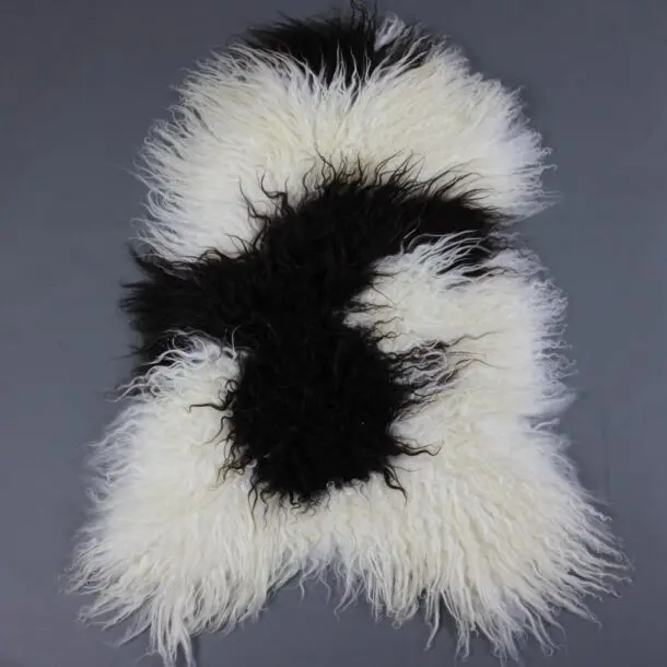 Natural Curly Mixed Sheepskin Rug MED24