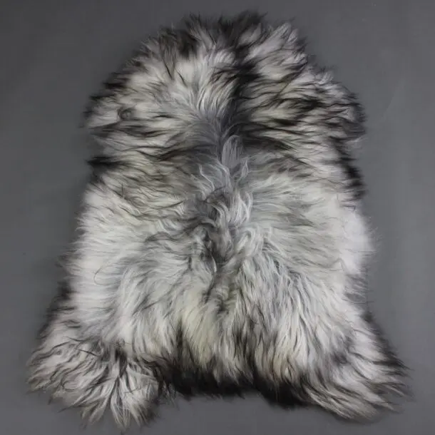 Natural Grey Icelandic Sheepskin Rug ING386