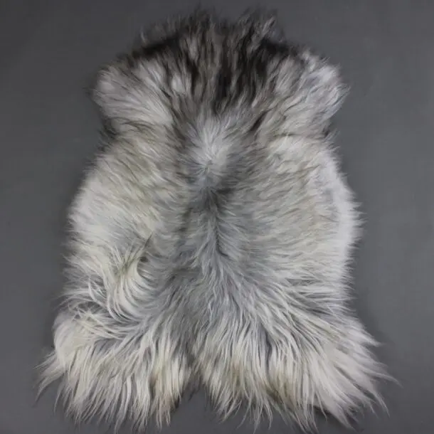 Natural Grey Icelandic Sheepskin Rug ING387