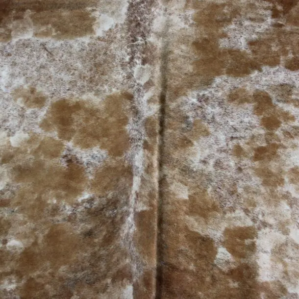 Cowhide Rug Brown and White C00976