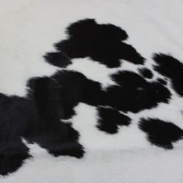 Cowhide Rug Black and White C01016