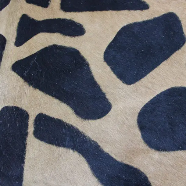 Giraffe Print Cowhide Rug C01018