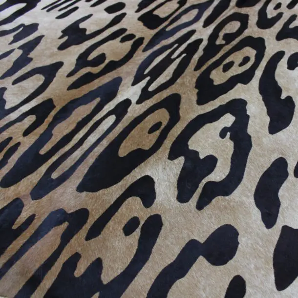 Jaguar Print Cowhide Rug C01019