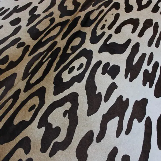 Jaguar Print Cowhide Rug C01020