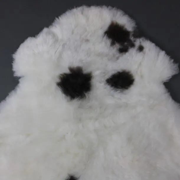 Natural Icelandic Sheepskin Rug Shorn IMX134-SHORN