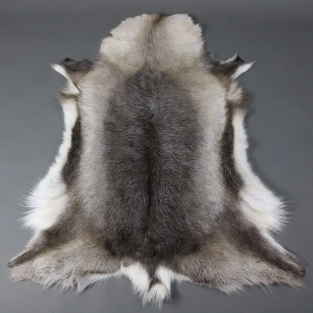 Reindeer Hide Rug R1138