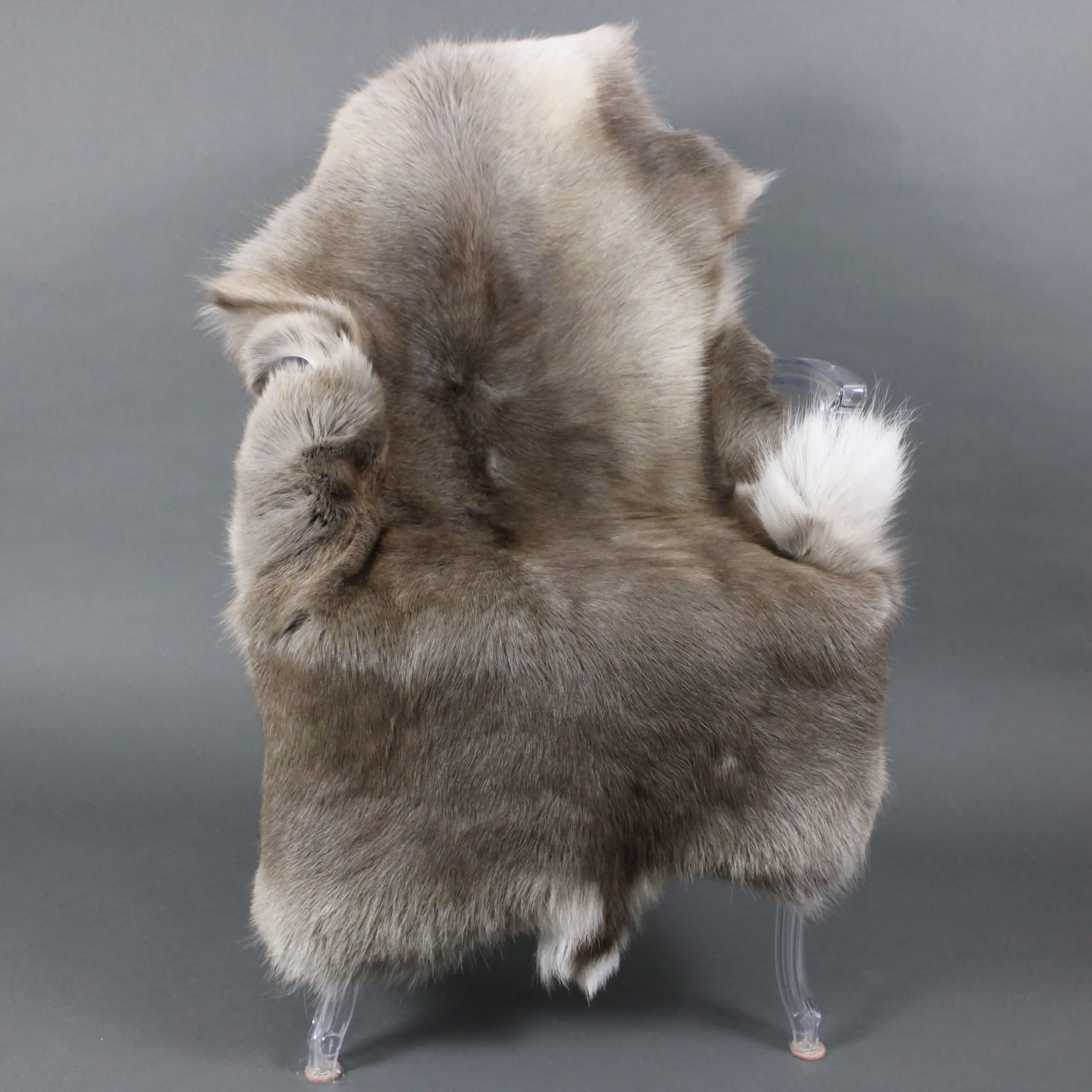 Reindeer Hide Rug R1139