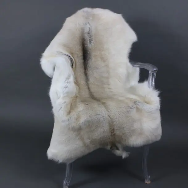 Reindeer Hide Rug R1141