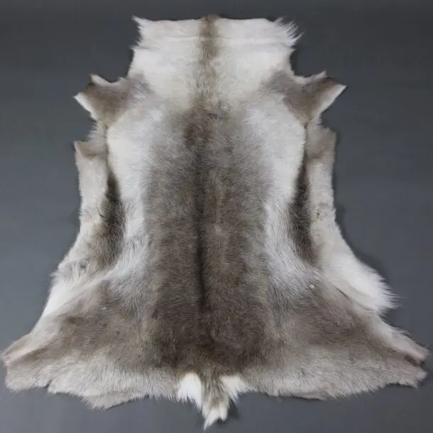 Reindeer Hide Rug R1142