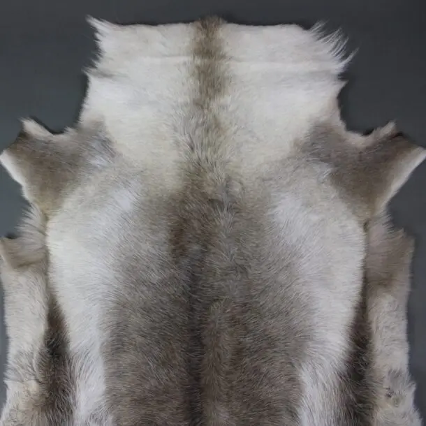 Reindeer Hide Rug R1142
