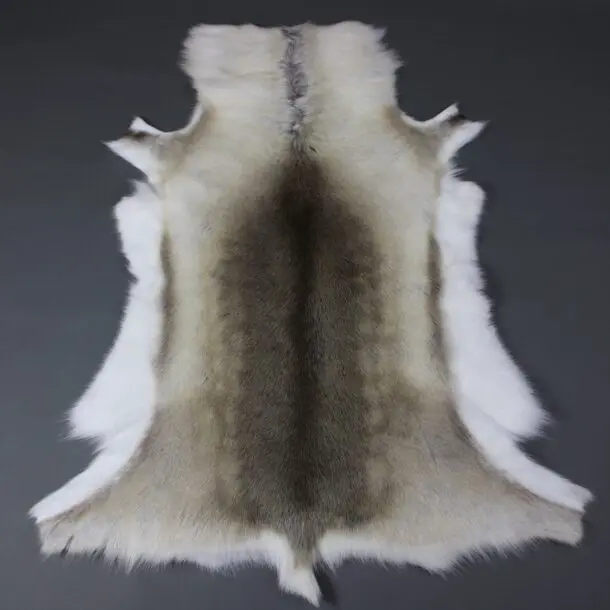 Reindeer Hide Rug R1144