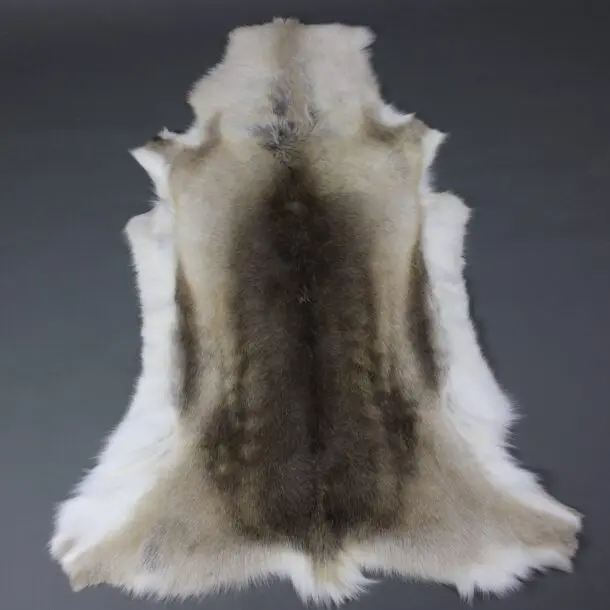 Reindeer Hide Rug R1148