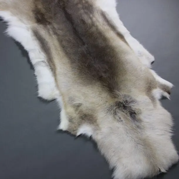 Reindeer Hide Rug R1148