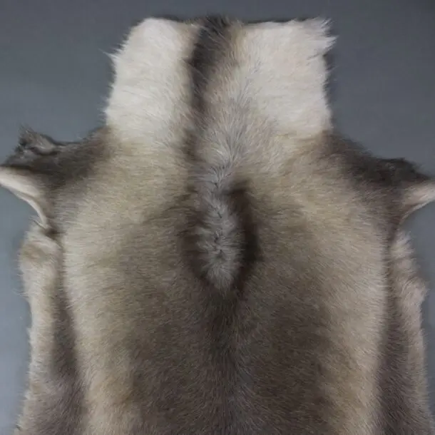 Reindeer Hide Rug R1149