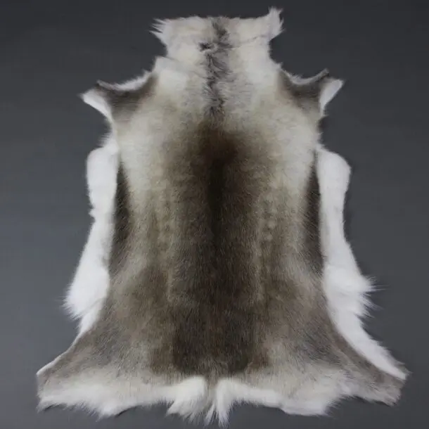 Reindeer Hide Rug R1152