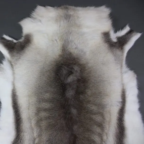 Reindeer Hide Rug R1154