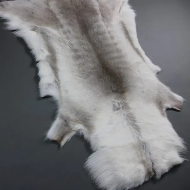 Reindeer Hide Rug R1155