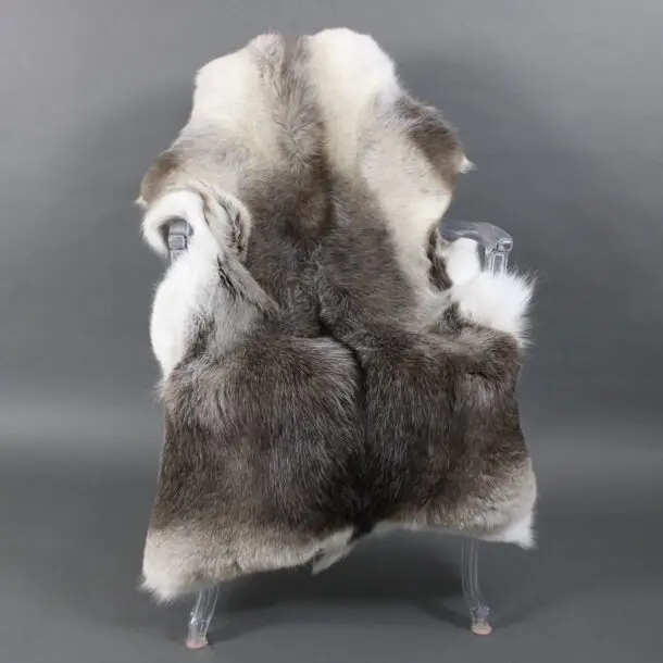 Reindeer Hide Rug R1157