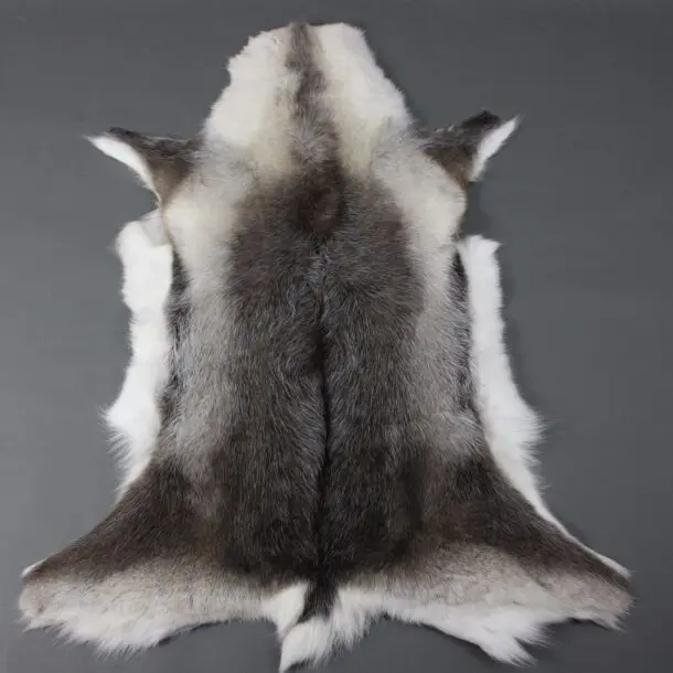 Reindeer Hide Rug R1157
