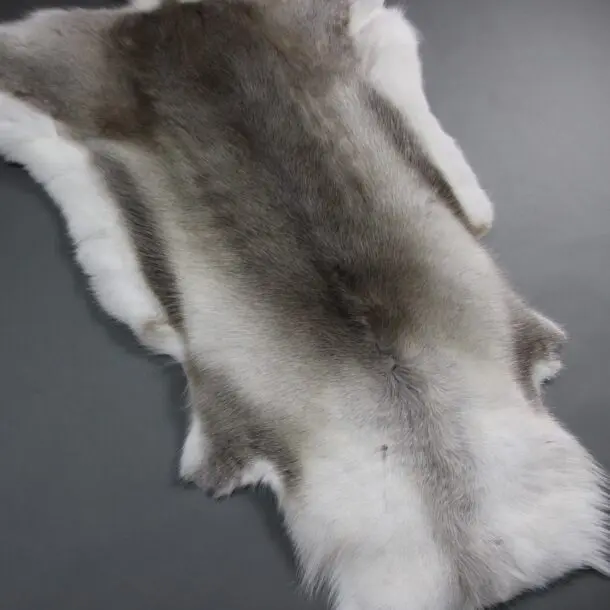 Reindeer Hide Rug R1159