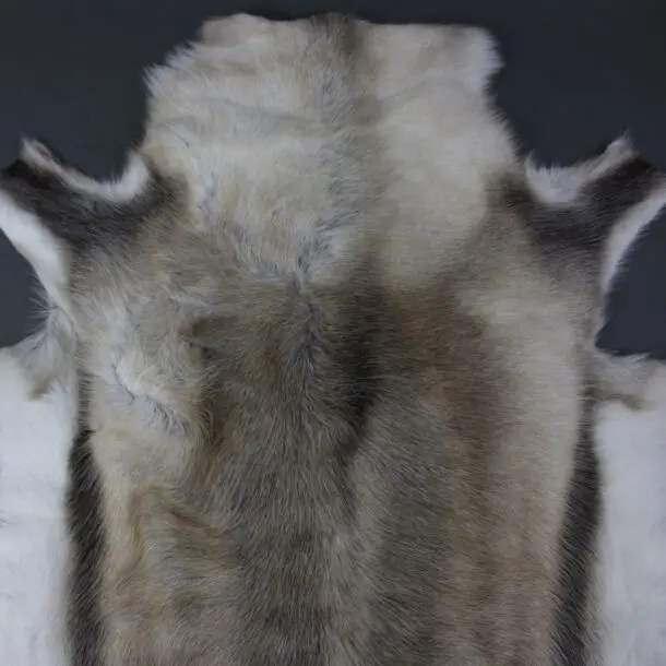 Reindeer Hide Rug R1163