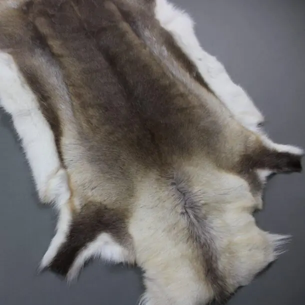 Reindeer Hide Rug R1186