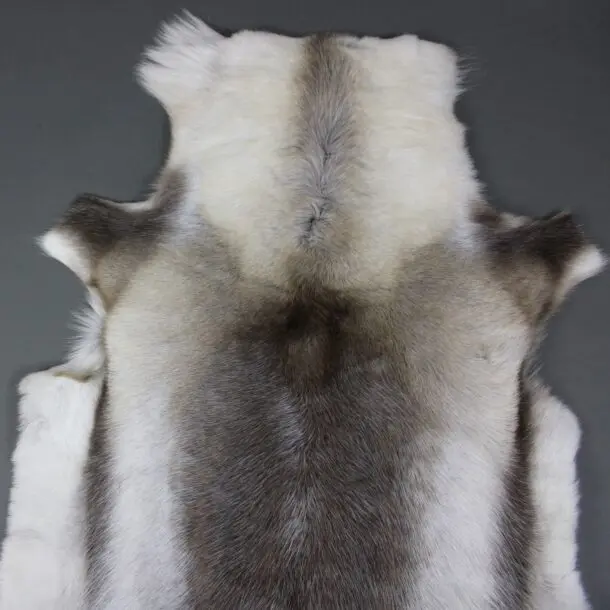 Reindeer Hide Rug R1193