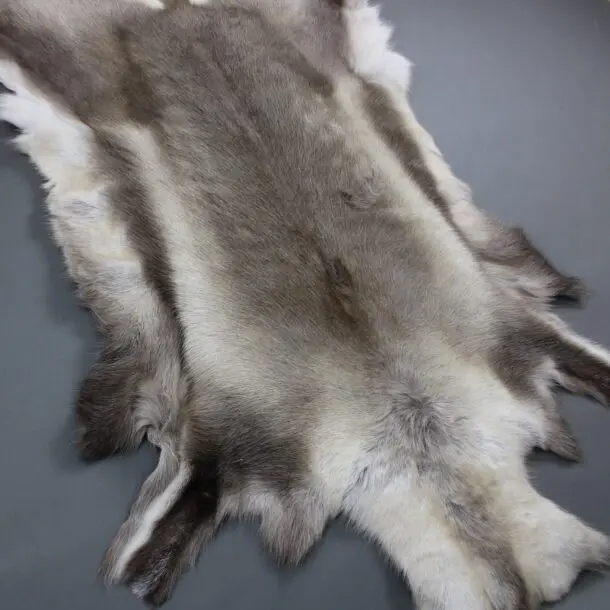 Large Reindeer Hide Rug R1204