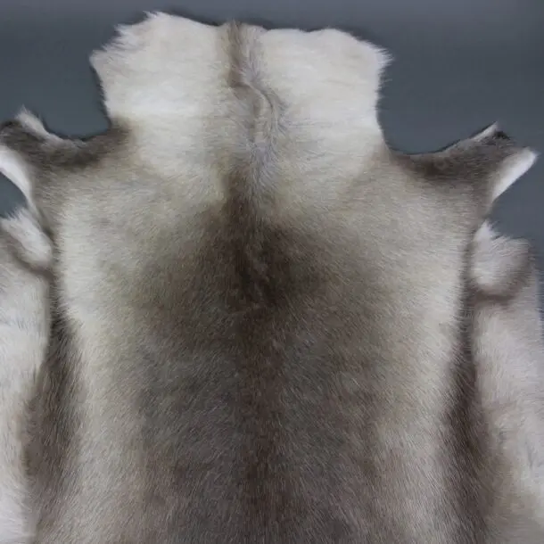 Reindeer Hide Rug R1219