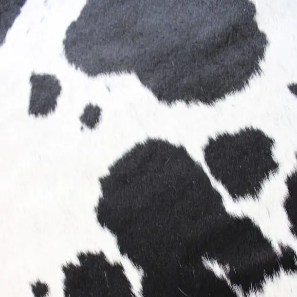 Cowhide Rug Black and White C01094