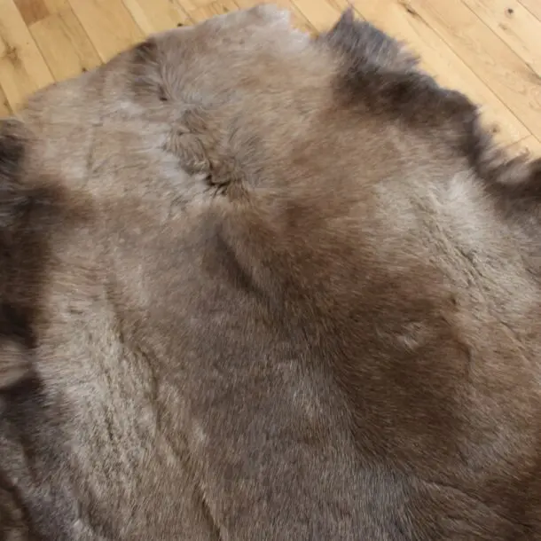 Siberian Reindeer Hide SR251