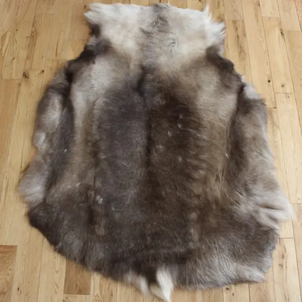 Siberian Reindeer Hide SR252