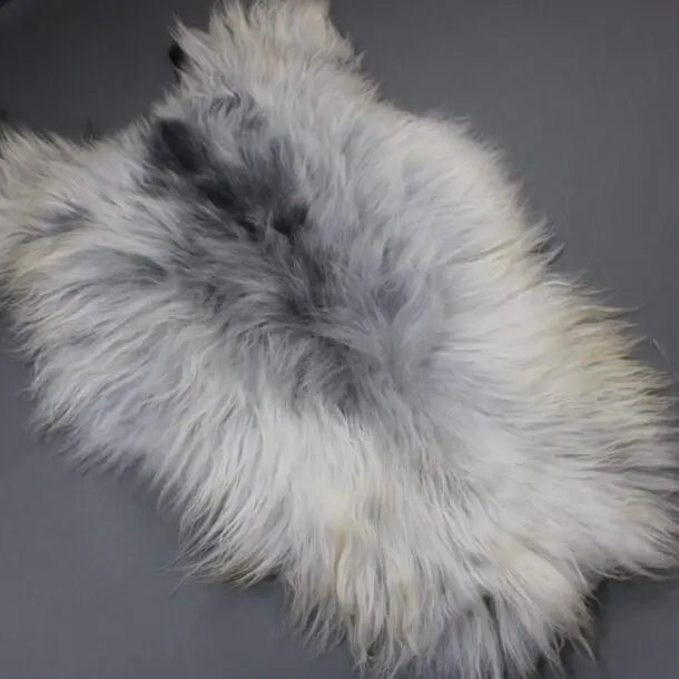 Natural Grey Icelandic Sheepskin Rug ING389