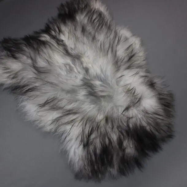 Natural Grey Icelandic Sheepskin Rug ING390