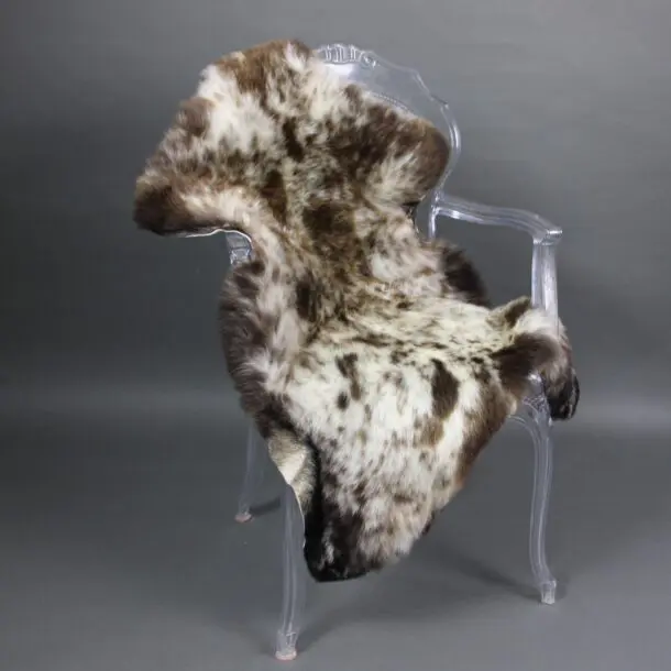 Rare Breed Sheepskin Rug RBM-93