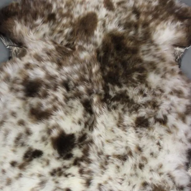 Rare Breed Sheepskin Rug RBM-93