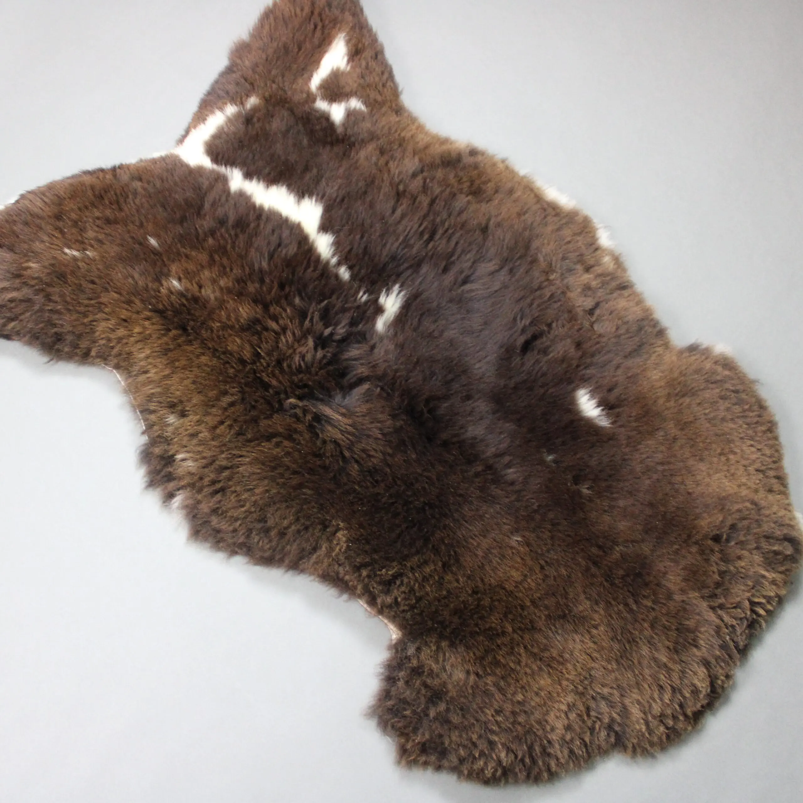 Rare Breed Sheepskin Rug RBM-95