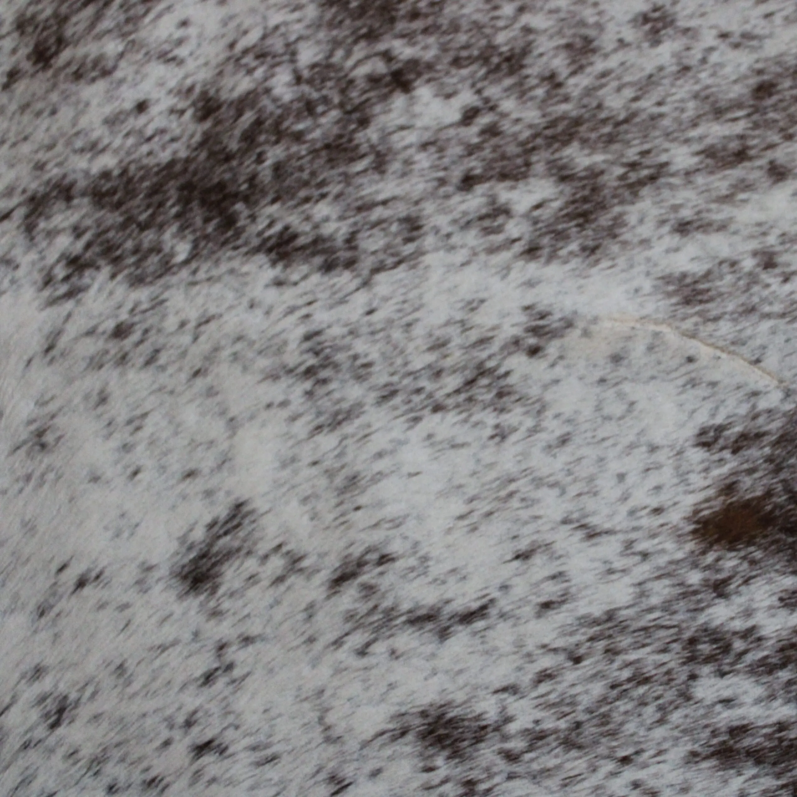 Cowhide Rug Speckled C01060