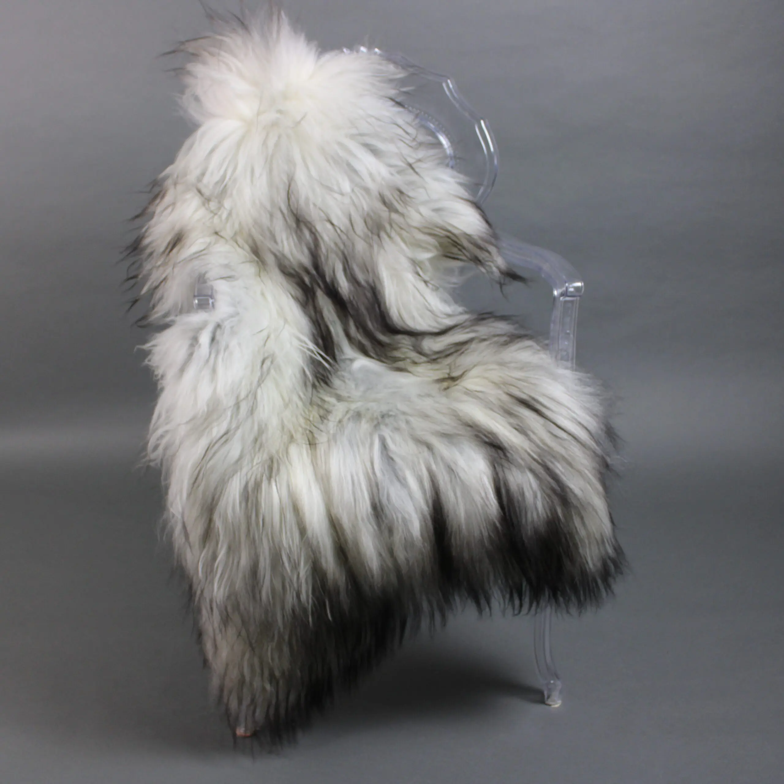 Natural Grey Icelandic Sheepskin Rug ING394