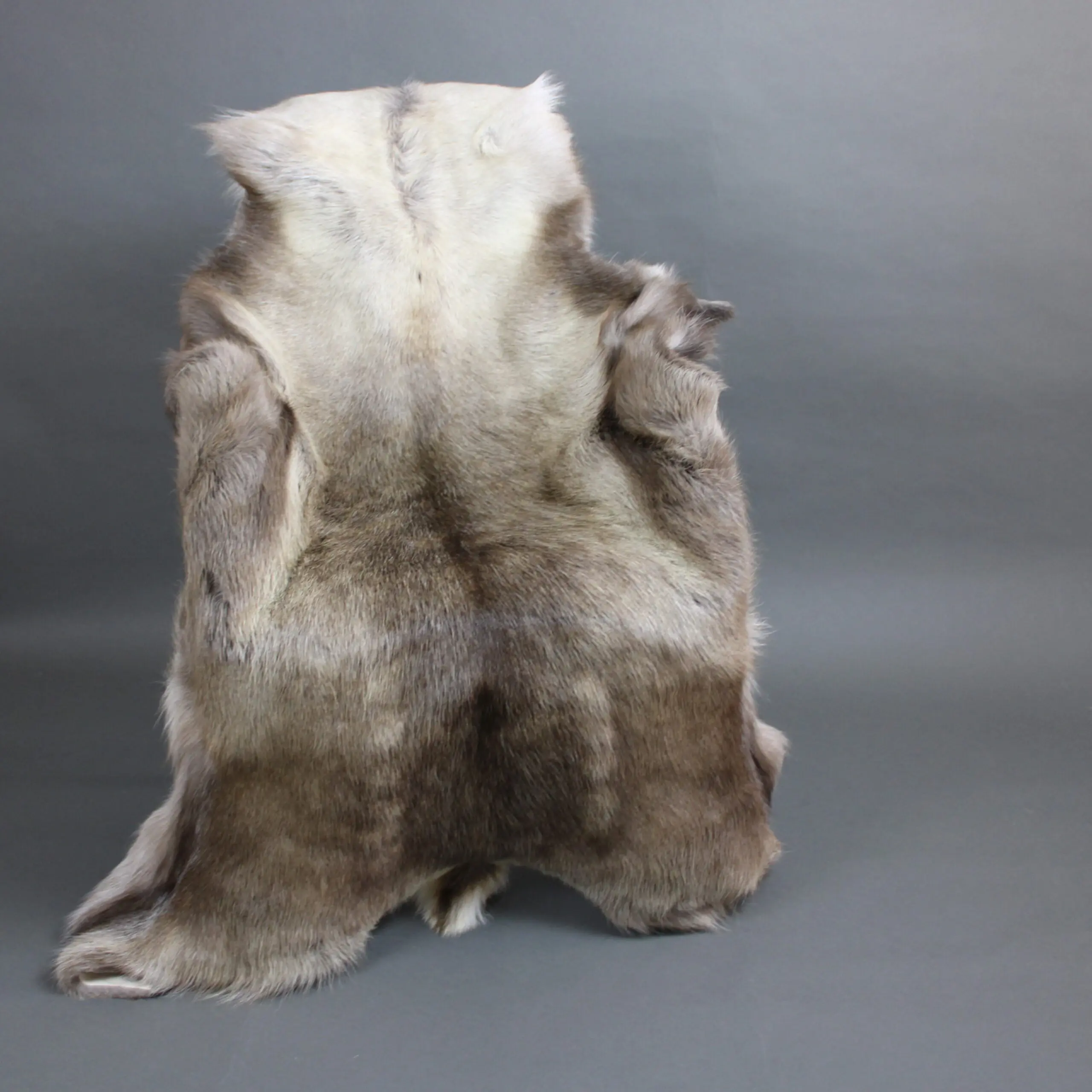 Large Reindeer Hide Rug R1265