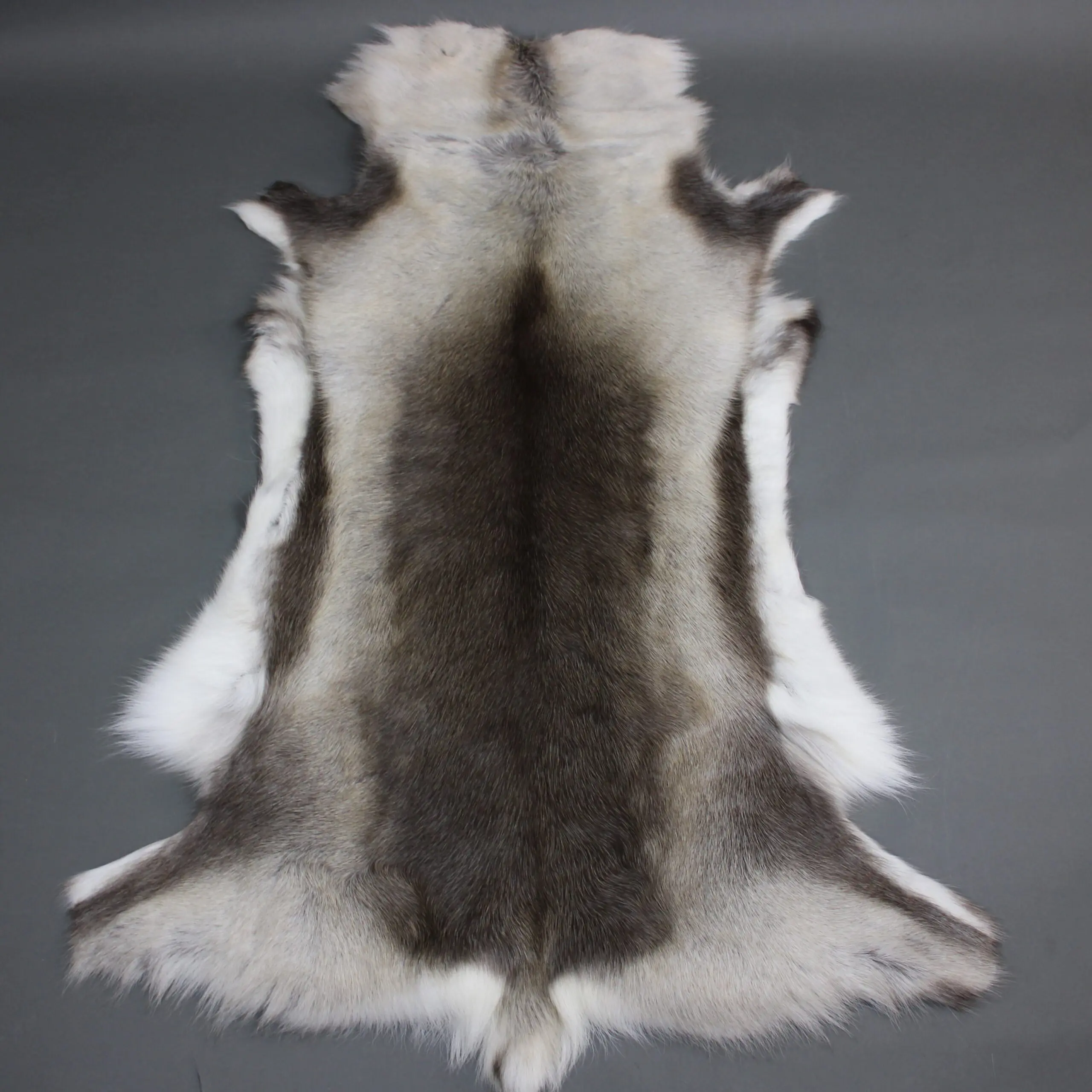 X Large Reindeer Hide Rug R1270
