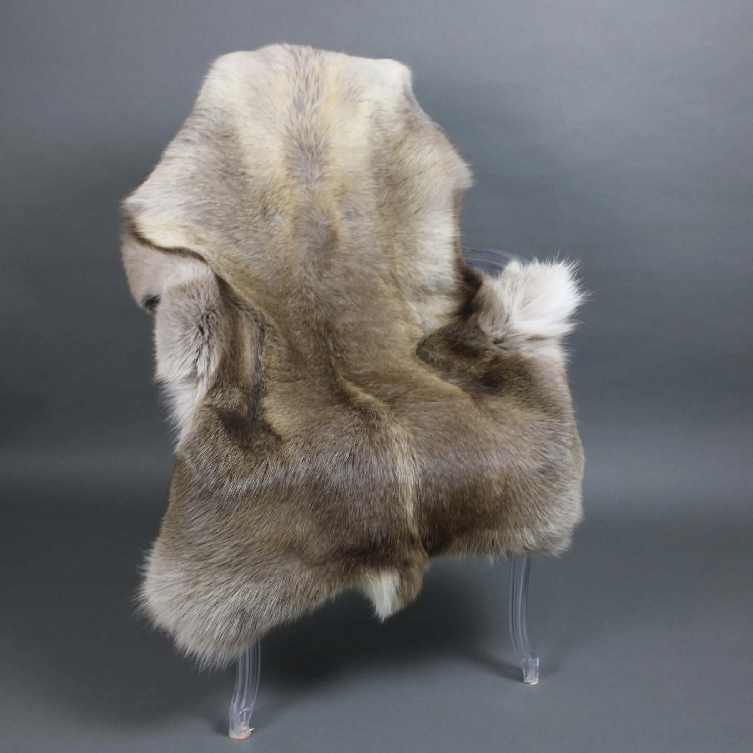 Reindeer Hide Rug R1274