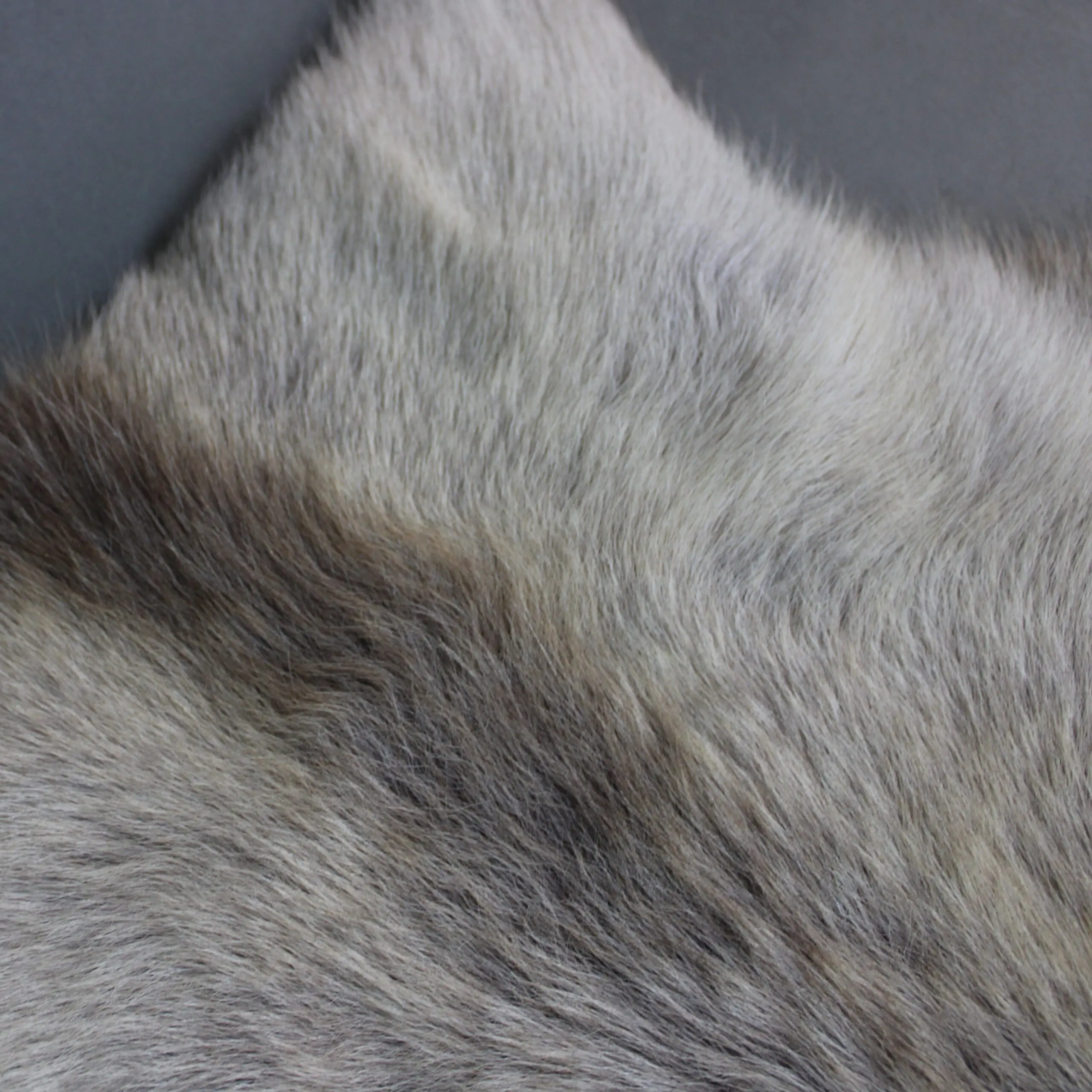 Reindeer Hide Rug R1274