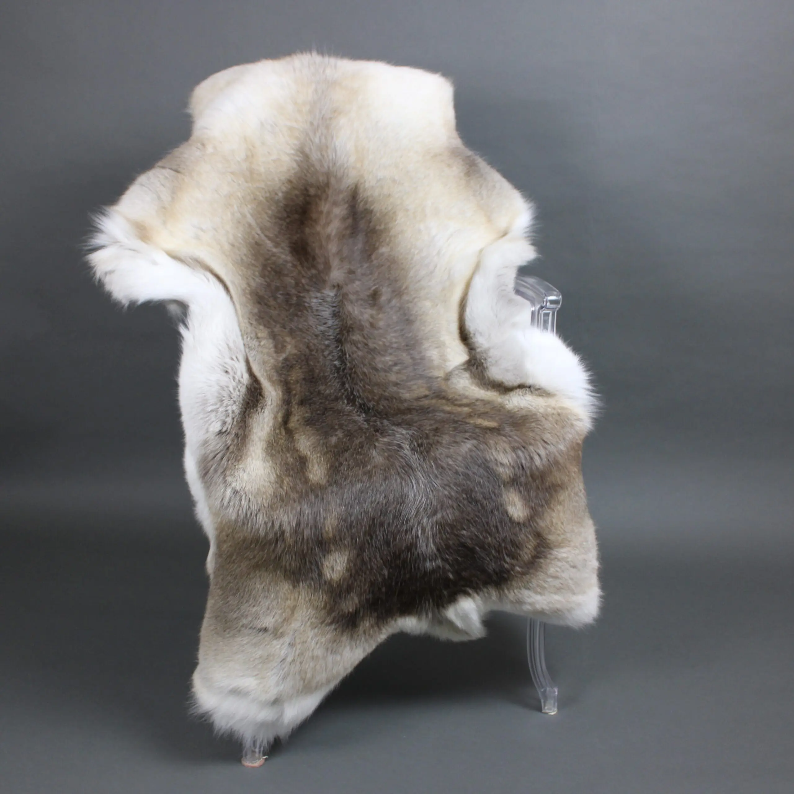 Reindeer Hide Rug R1275