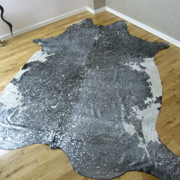 Black and White with Silver Metallic Cowhide Rug CM212