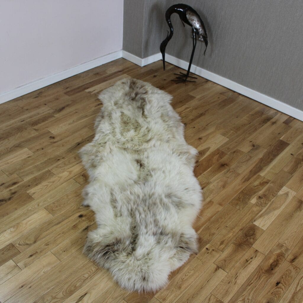 Icelandic Sheepskin Rug 6 Skin - Hide Rugs