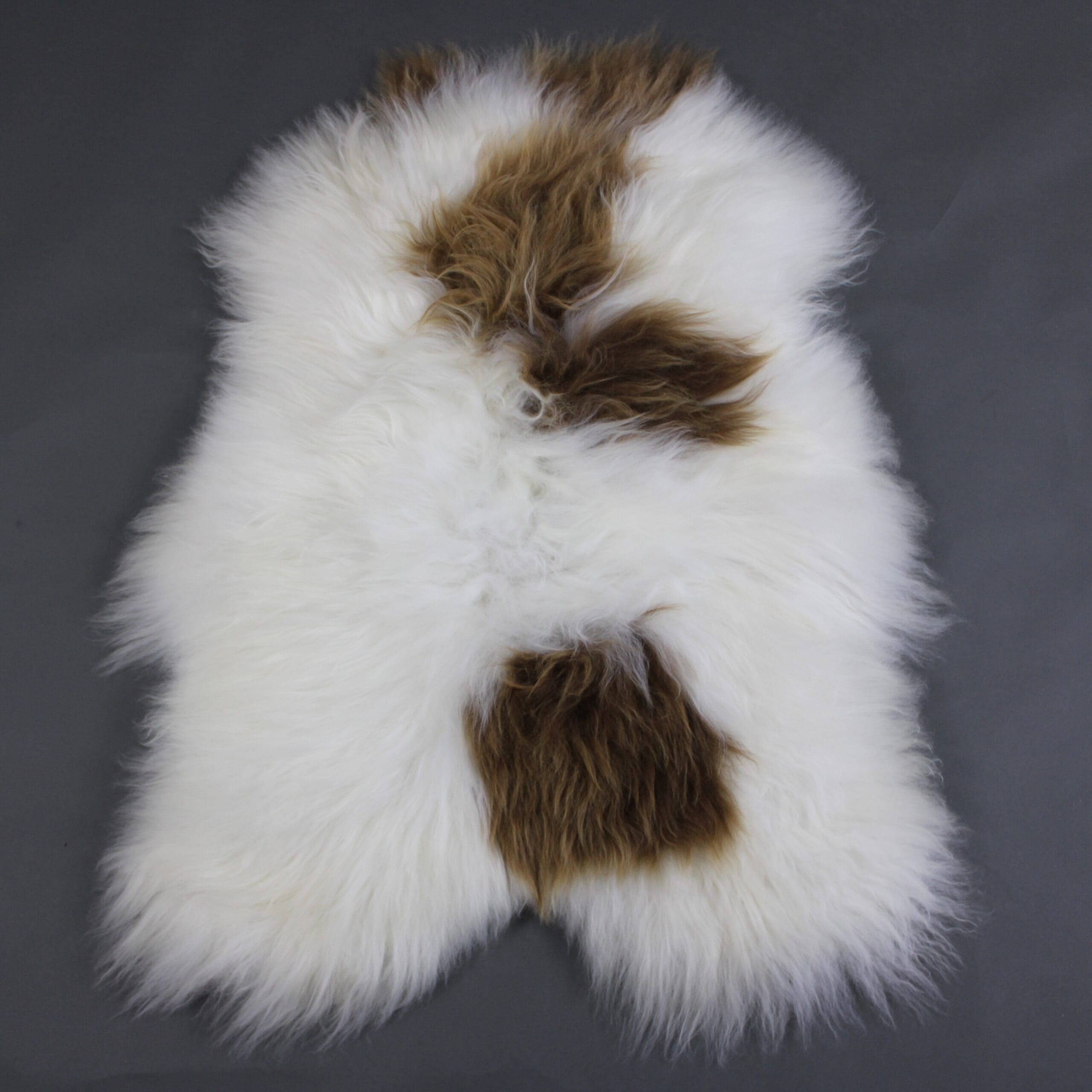 Natural Icelandic Sheepskin Rug - Rusty and Ivory Fleece